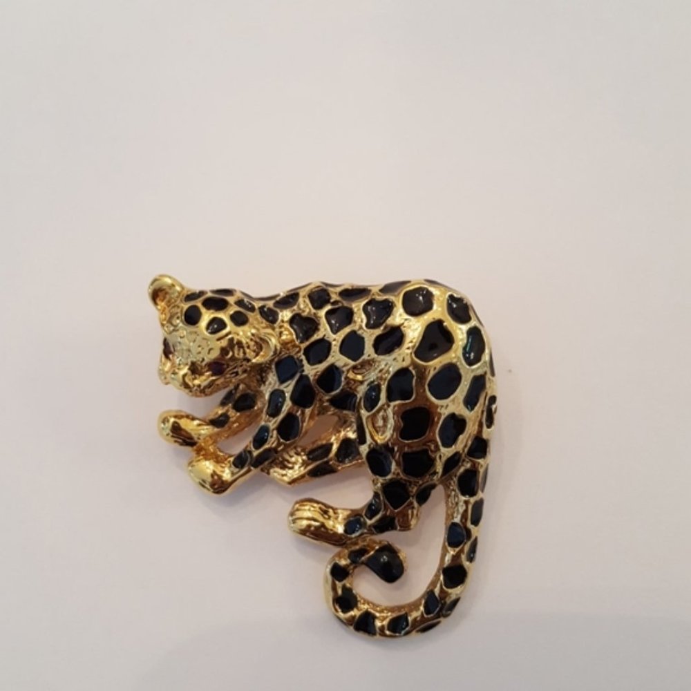 Park Lane Leopard animal Vintage gold pin brooch